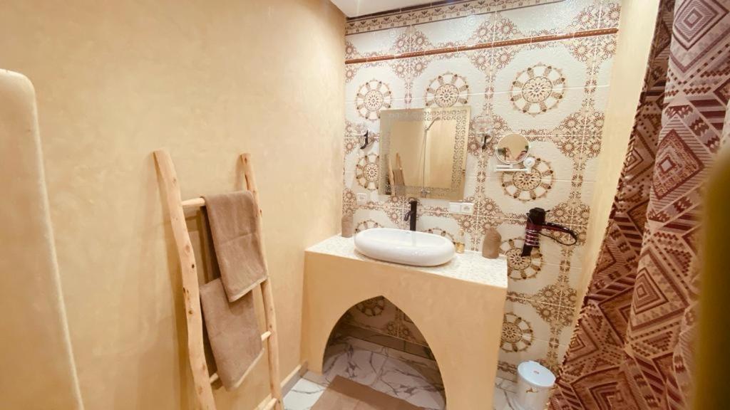 Riad & Spa Sous Le Soleil Chez Jerome Et Pamela Ch Marrakchi Marakéš Exteriér fotografie